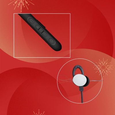 مساعدة السمع من نوع Bluetooth OTC لإلغاء الضوضاء IPX5 مكبر آلي رقمي 80 ساعة عمر البطارية