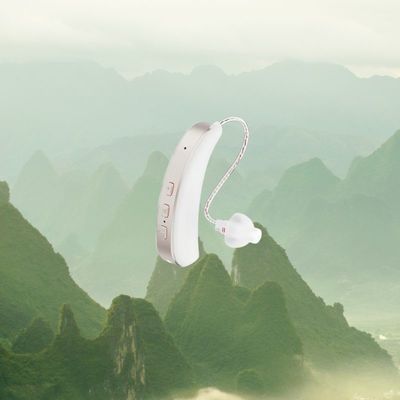 أجهزة مساعدة السمع المتاحة بدون وصفة طبية 32 ديسيبل مكاسب متوسطة ومضخات الصوت الرقمية بطارية الليثيوم قابلة للتشغيل إعدادات قابلة للبرمجة