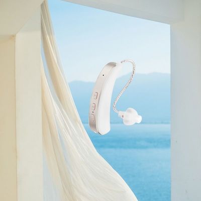 تجربة صوت واضح مع 9 مستويات قابلة للتعديل مكبر السمع الرقمي